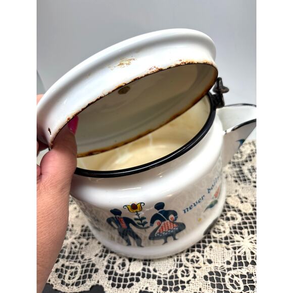 Vintage MCM Berggren Enamelware Teapot Folk Art ‘A Watched Kettle Never Boils’ - Picture 9 of 10